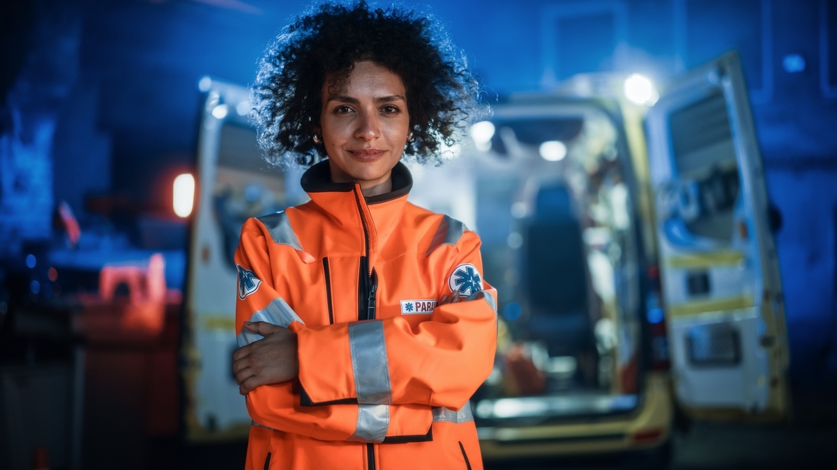 woman experiencing effects of night shifts on health