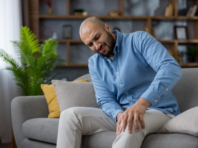 When Should You Stop Living With Pain and Actually See a Doctor?